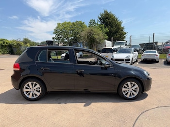 Used Volkswagen Golf 2011 for sale - 79012245: Photo