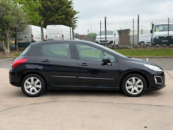 Used Peugeot 308 2013 for sale - 78475640: Photo