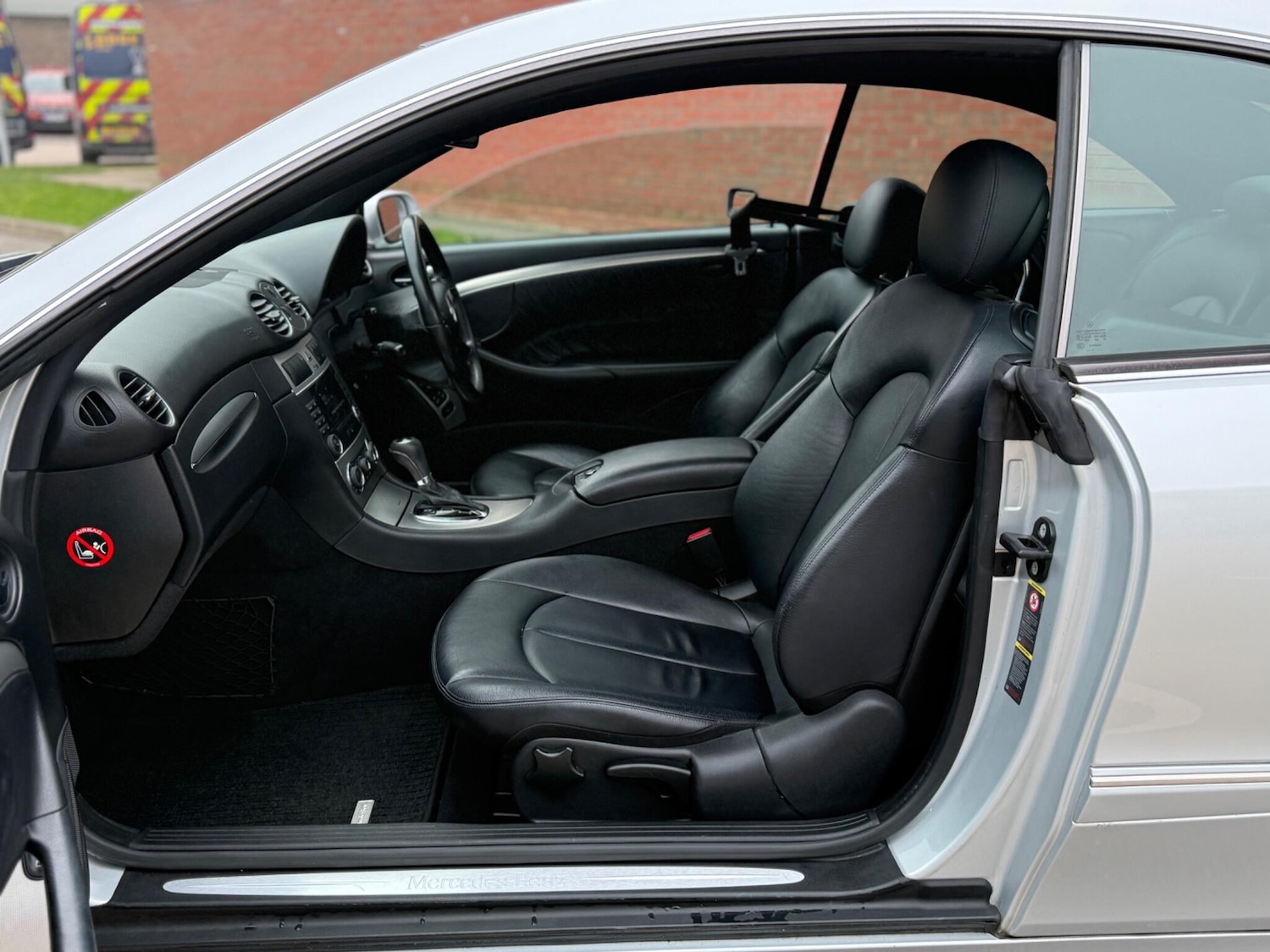 Used Mercedes-Benz CLK 2007 for sale - 77331037: Photo 25