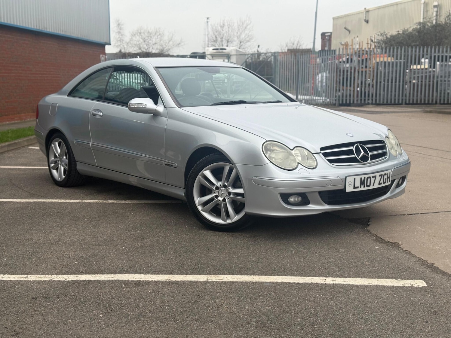 Used Mercedes-Benz CLK 2007 for sale - 77331037: Photo 5