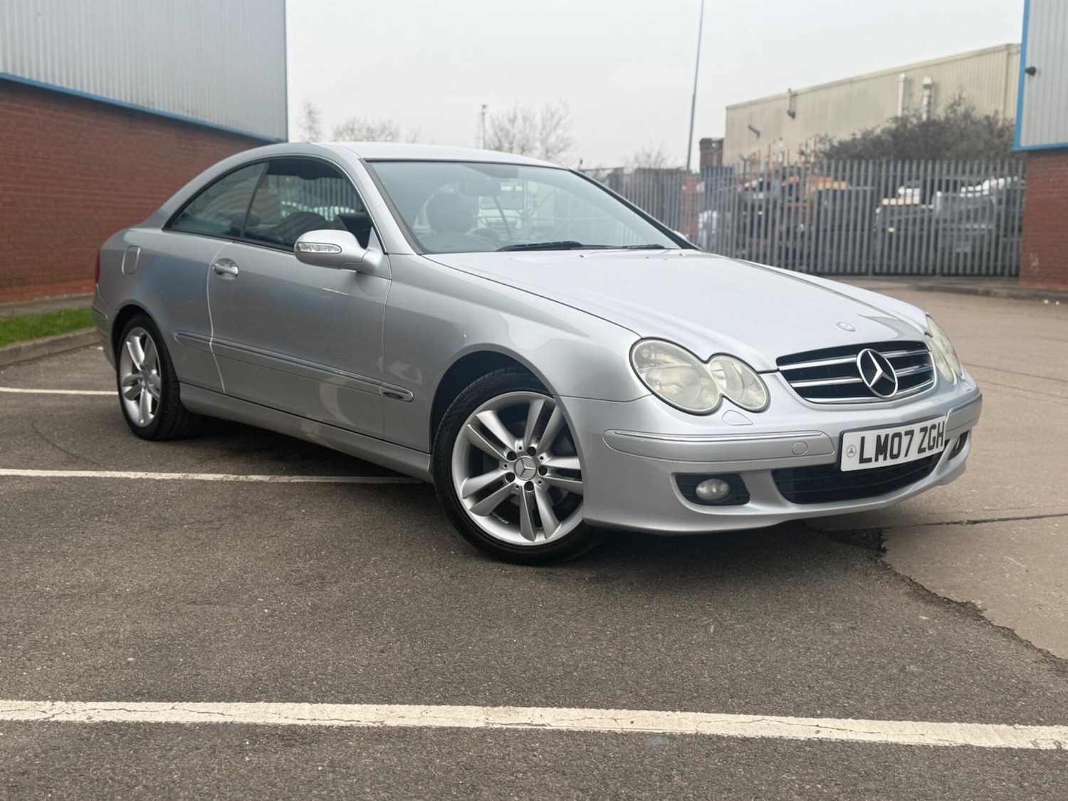 Used Mercedes-Benz CLK 2007 for sale - 77331037: Photo 6