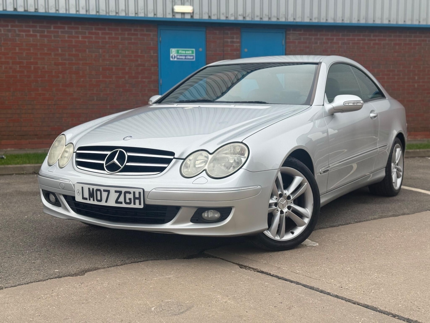 Used Mercedes-Benz CLK 2007 for sale - 77331037: Photo 8