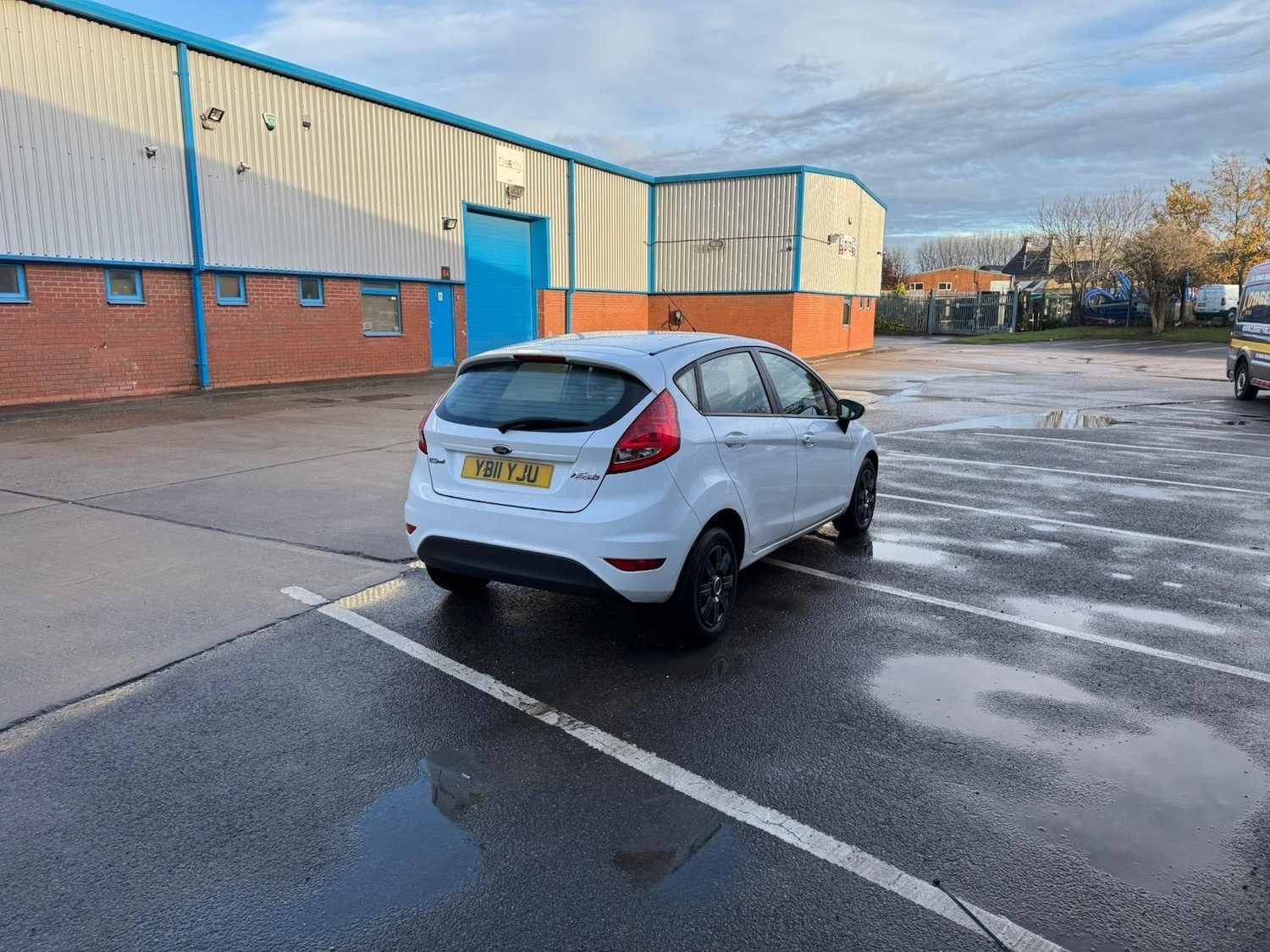 Used Ford Fiesta 2011 for sale - 76742703: Photo 10