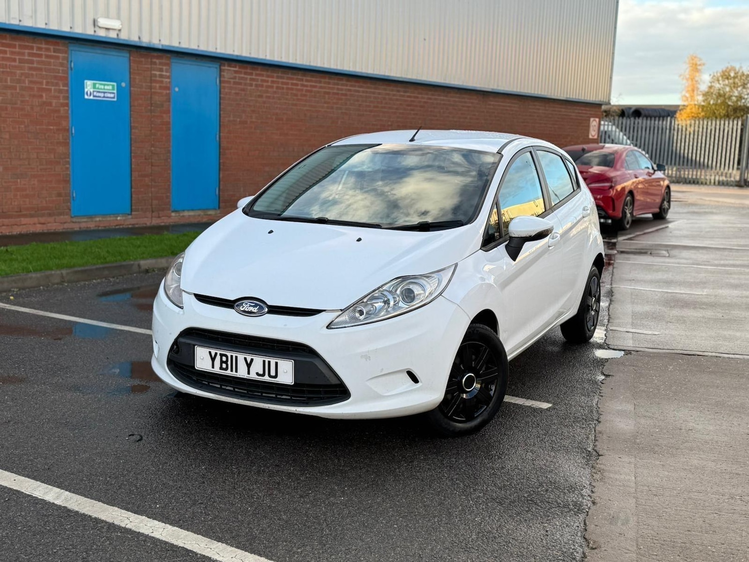 Used Ford Fiesta 2011 for sale - 76742703: Photo 11