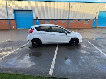 Used Ford Fiesta 2011 for sale - 76742703: Photo