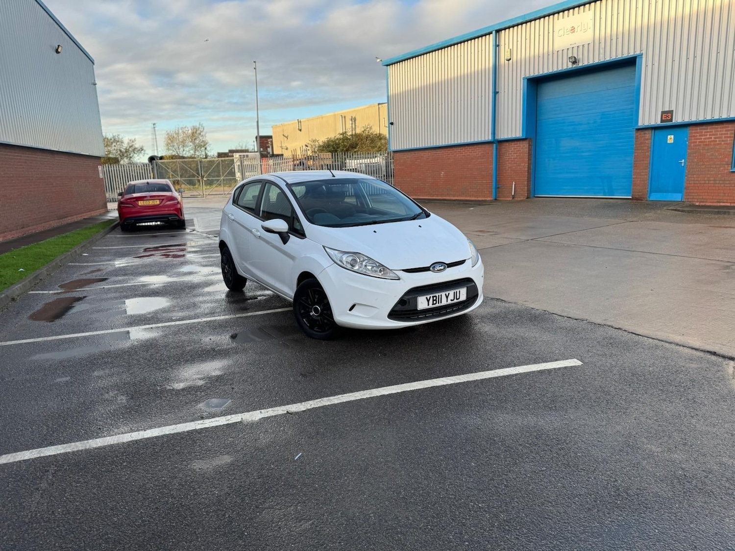 Used Ford Fiesta 2011 for sale - 76742703: Photo 7