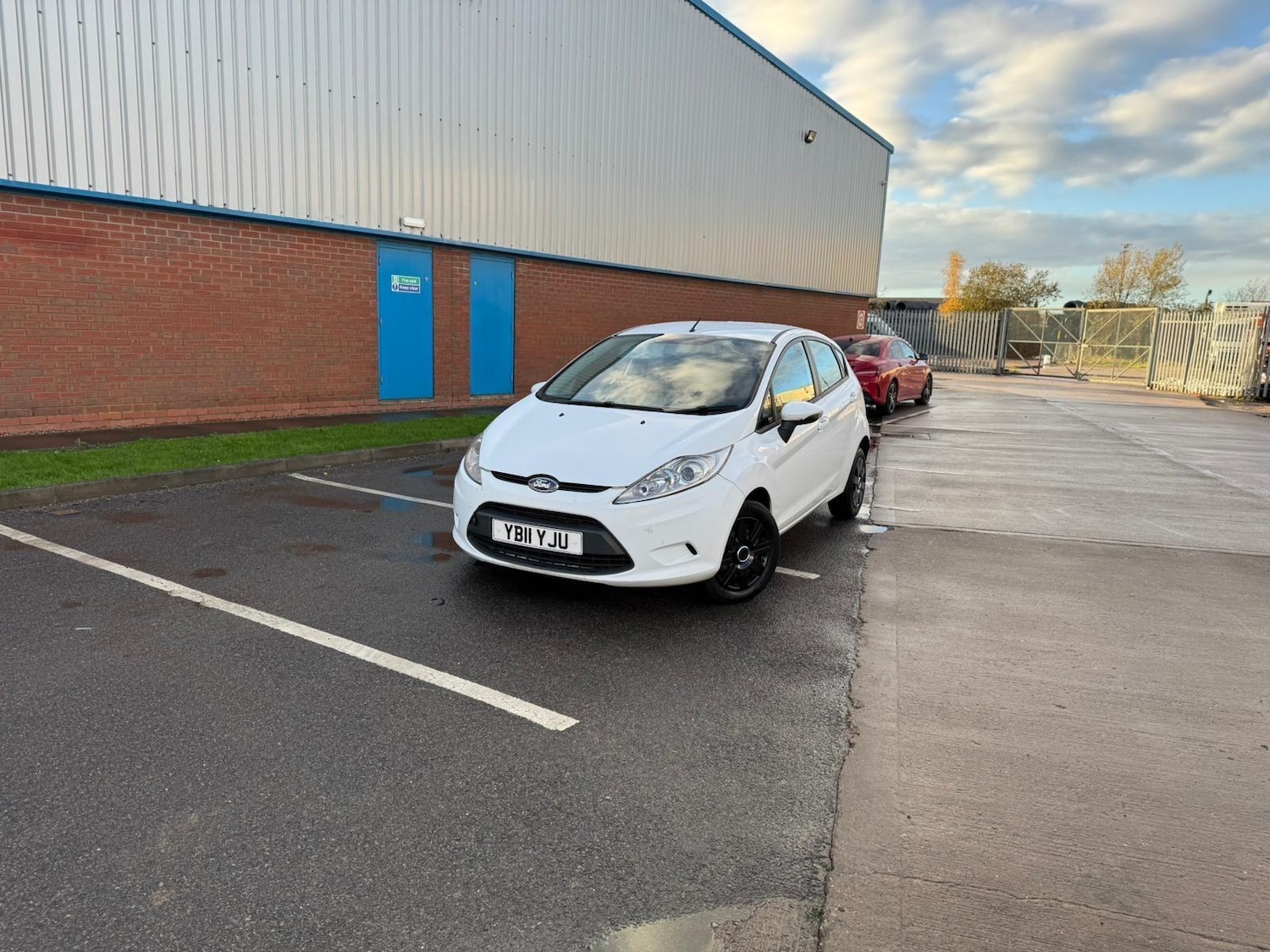 Used Ford Fiesta 2011 for sale - 76742703: Photo 8