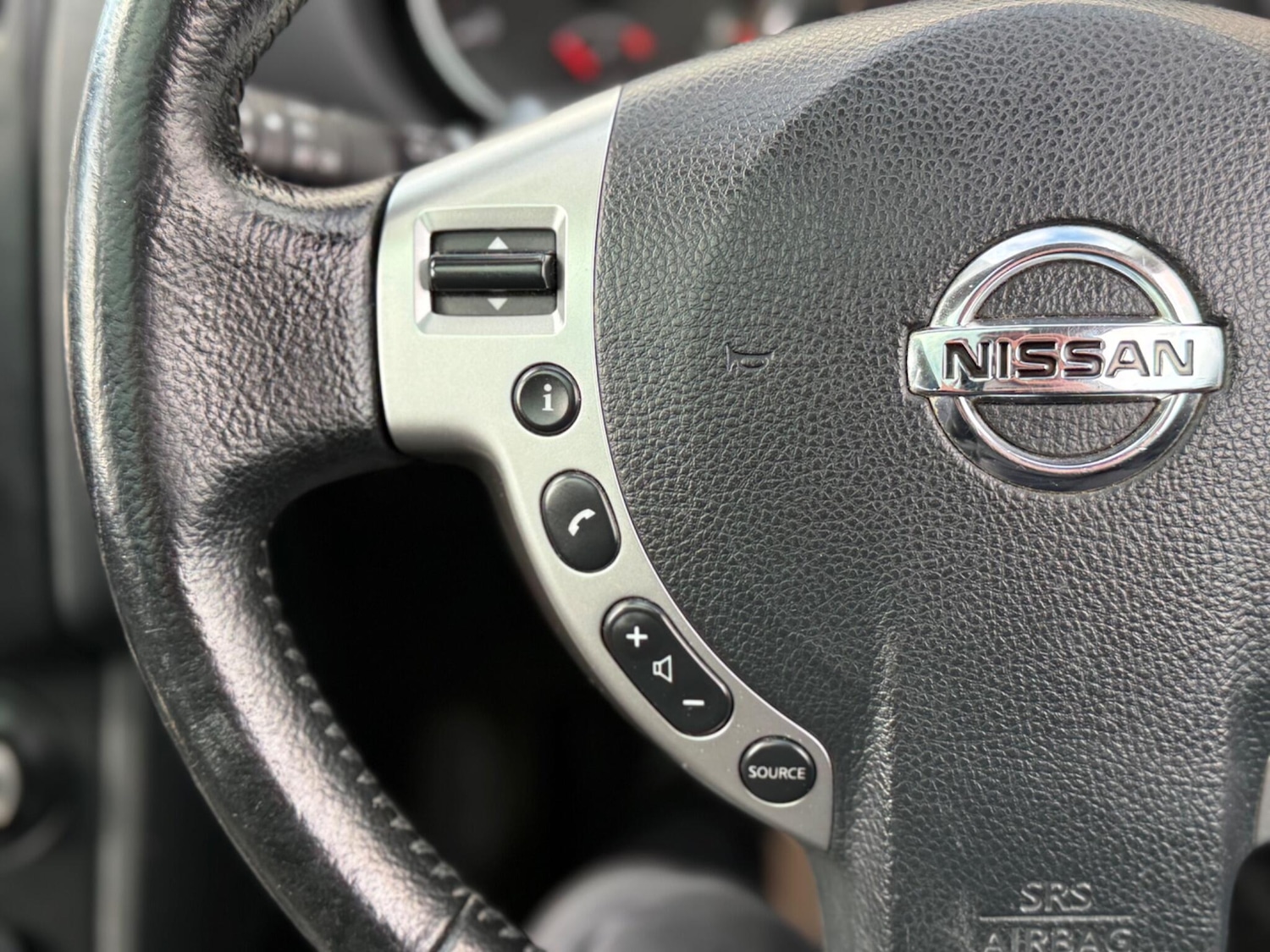 Used Nissan Qashqai+2 for sale - 78214586: Photo 32