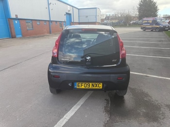 Used Peugeot 107 2009 for sale - 77202438: Photo