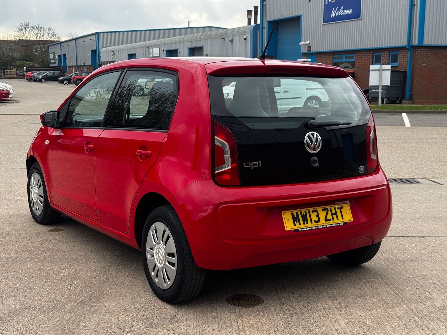 Used Volkswagen up! 2013 for sale - 78086696: Photo 12