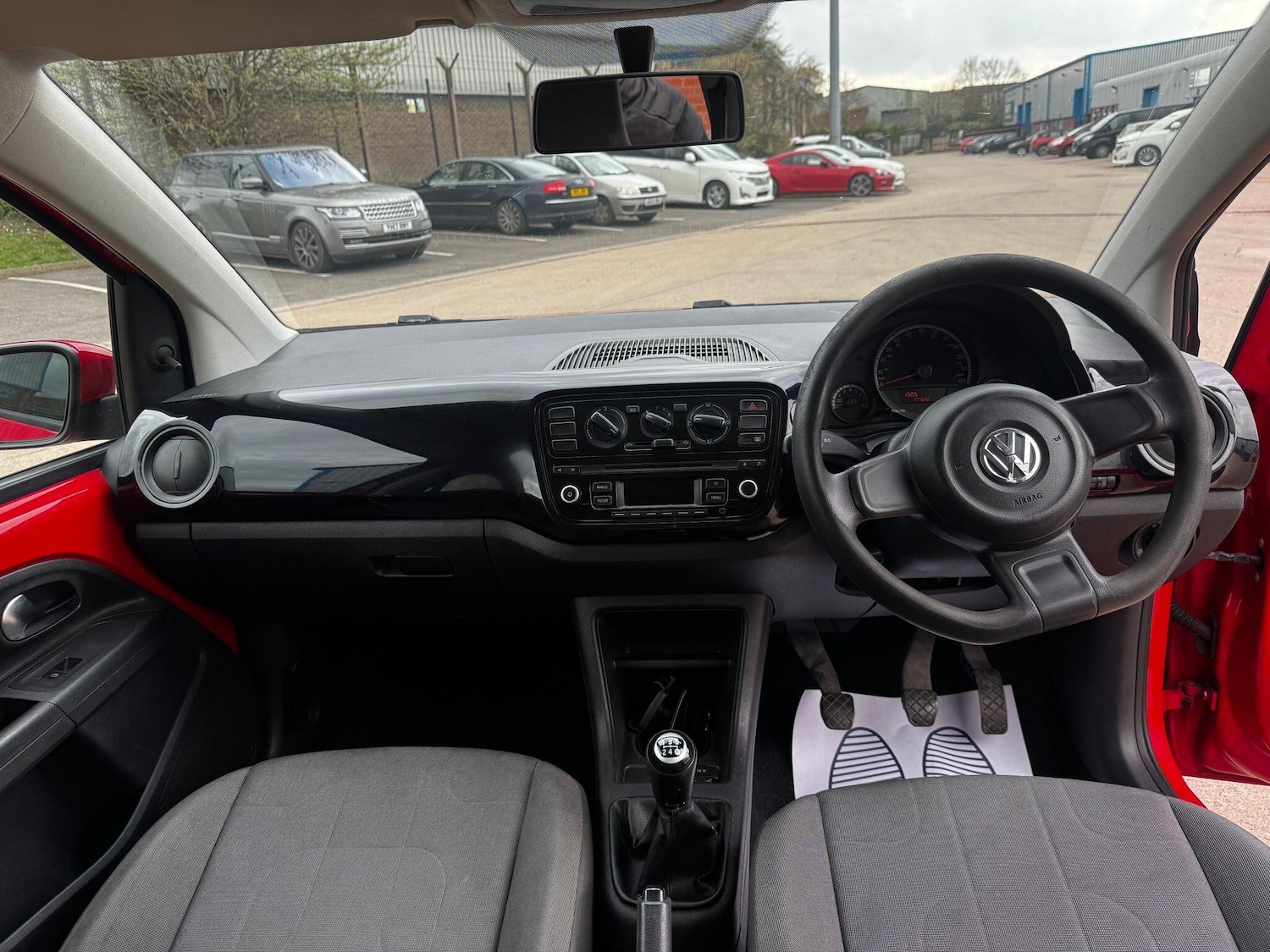 Used Volkswagen up! 2013 for sale - 78086696: Photo 16
