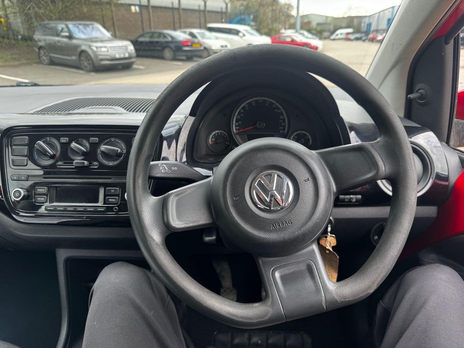 Used Volkswagen up! 2013 for sale - 78086696: Photo 18