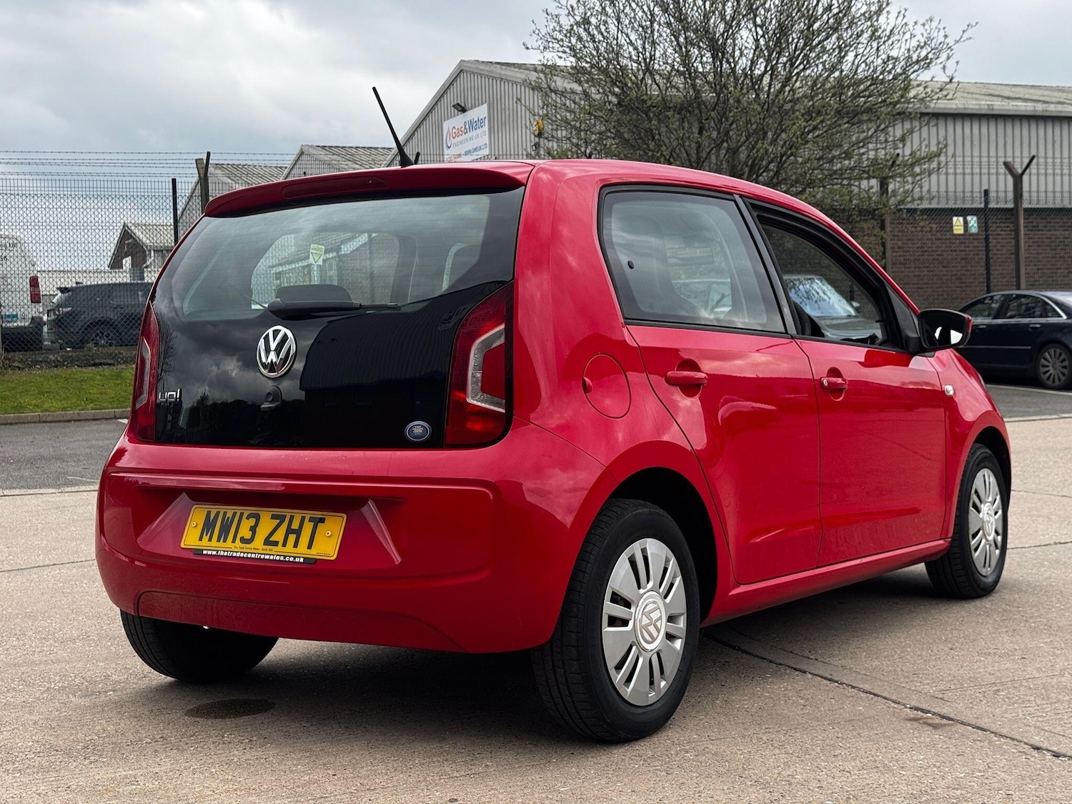 Used Volkswagen up! 2013 for sale - 78086696: Photo 7