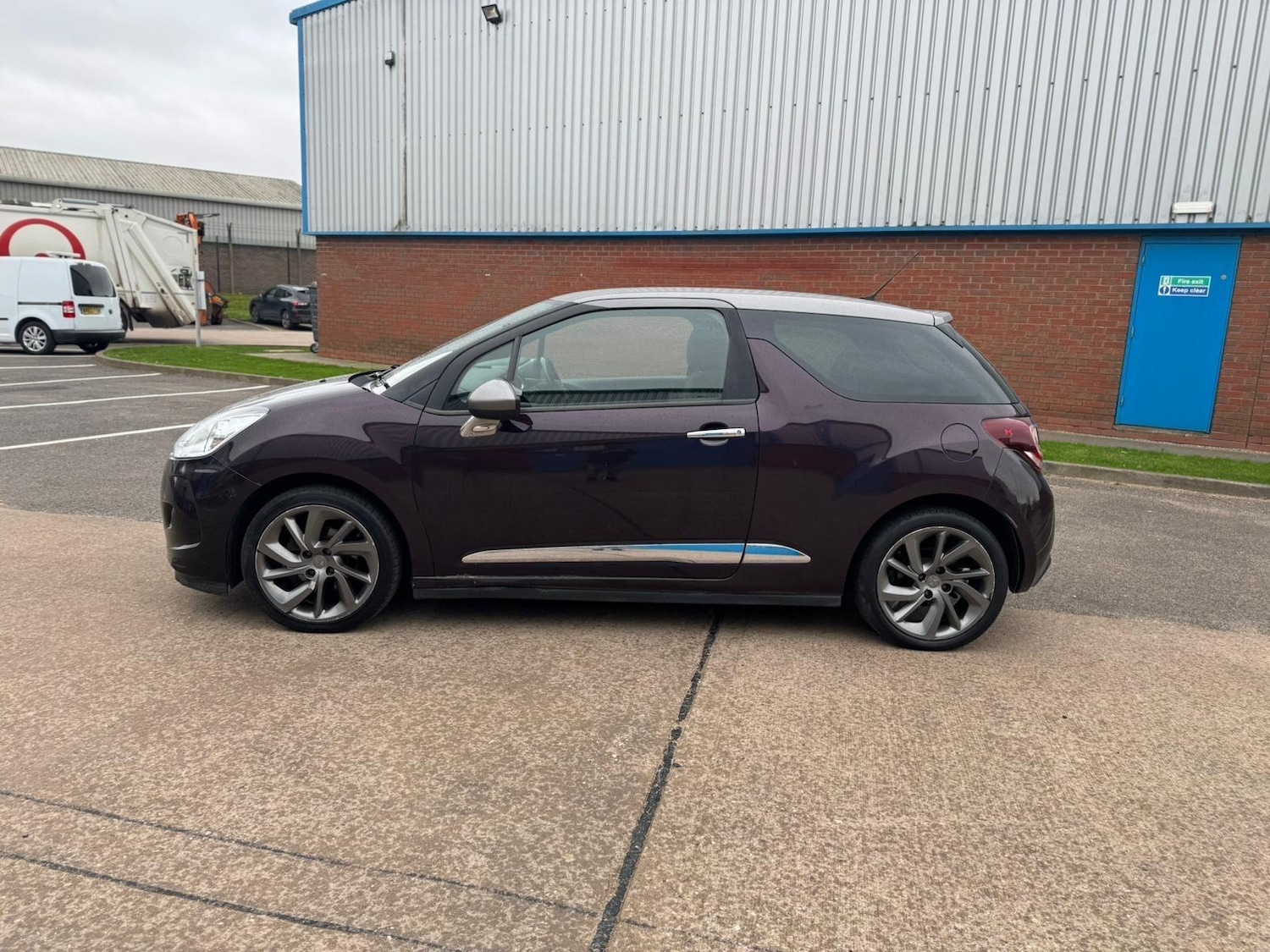 Used DS Automobiles DS 3 2015 for sale - 77853073: Photo 4
