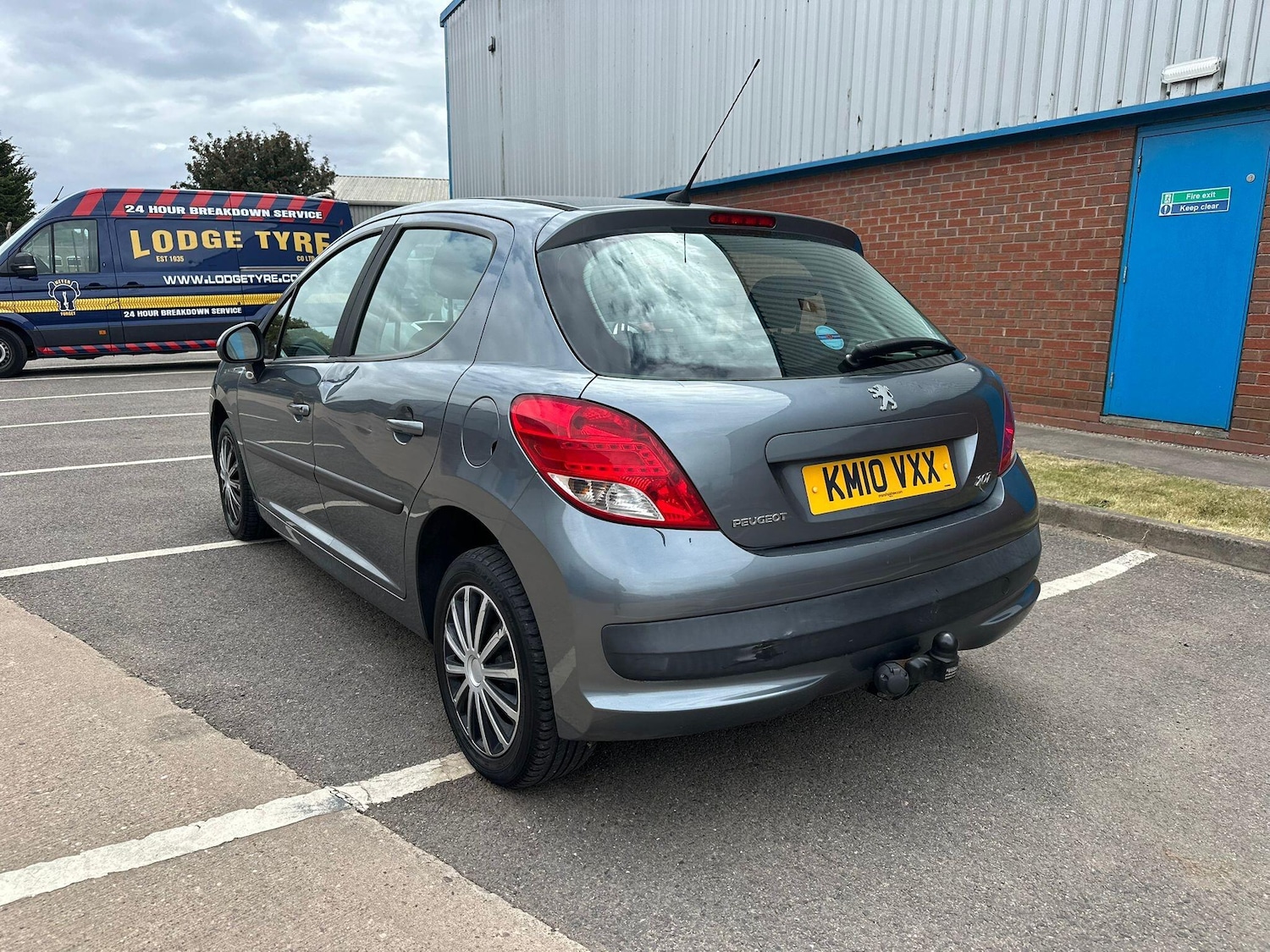 Vehicle 5