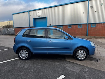 Used Volkswagen Polo 2005 for sale - 77229736: Photo