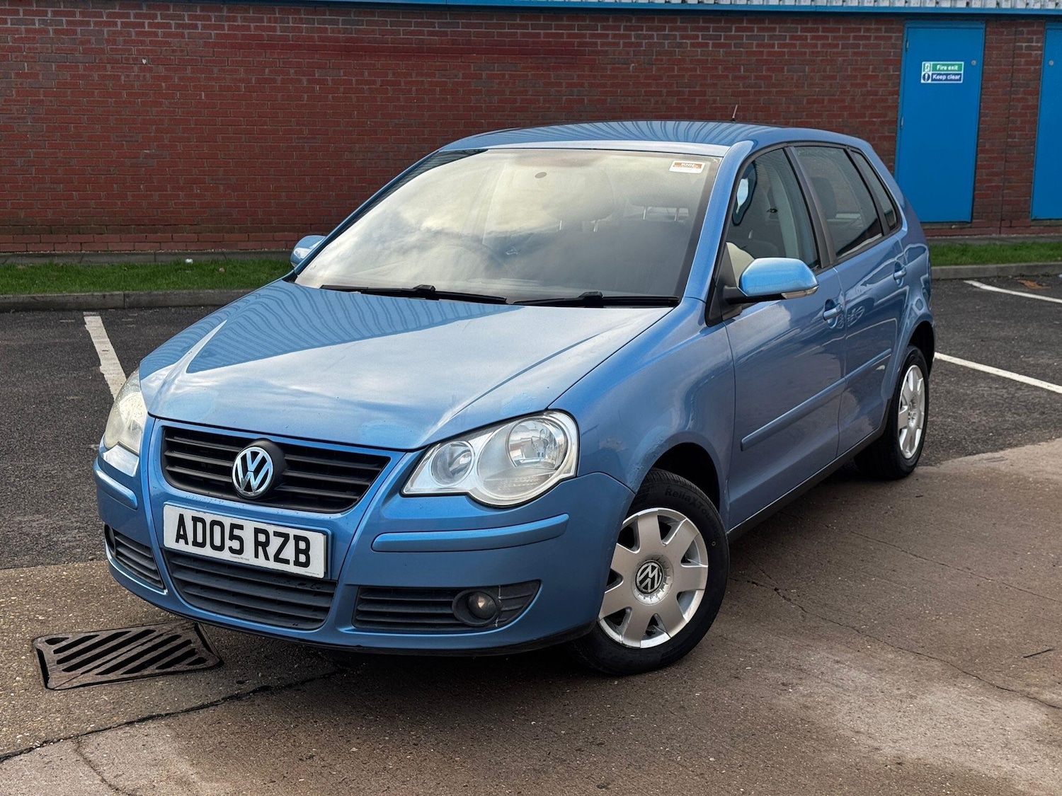 Used Volkswagen Polo 2005 for sale - 77229736: Photo 5