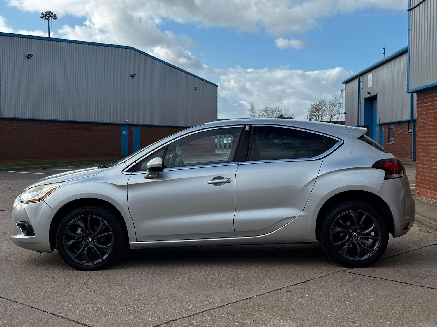 Used Citroen DS4 2012 for sale - 77838911: Photo 11