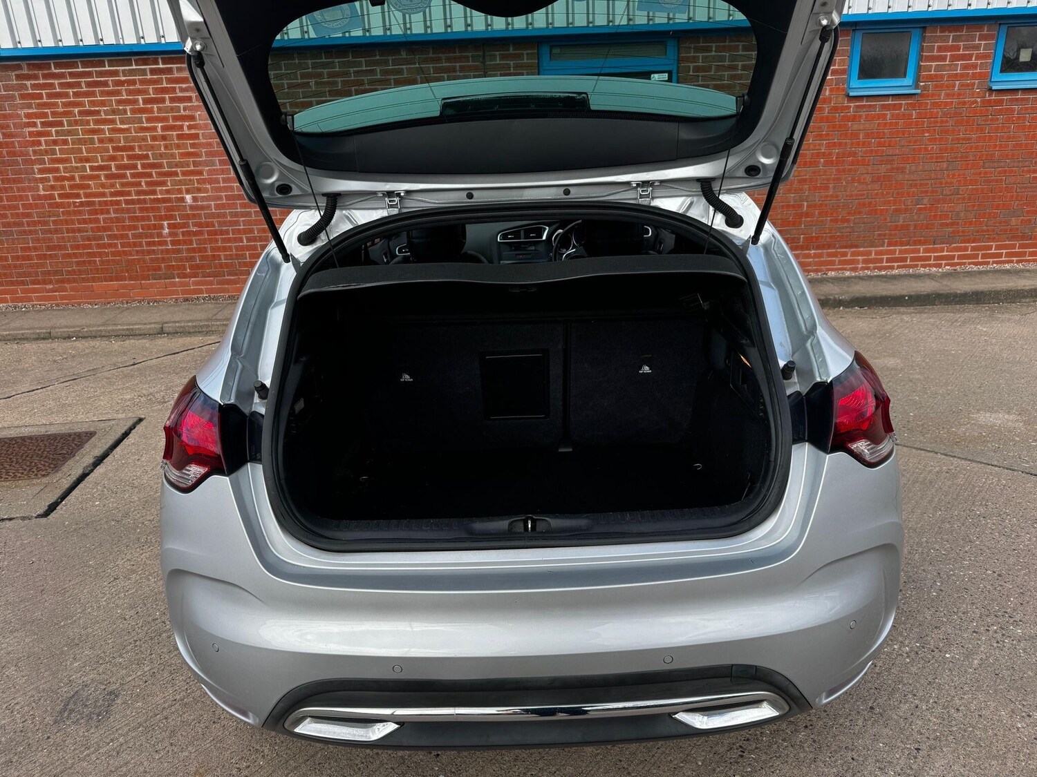 Used Citroen DS4 2012 for sale - 77838911: Photo 23