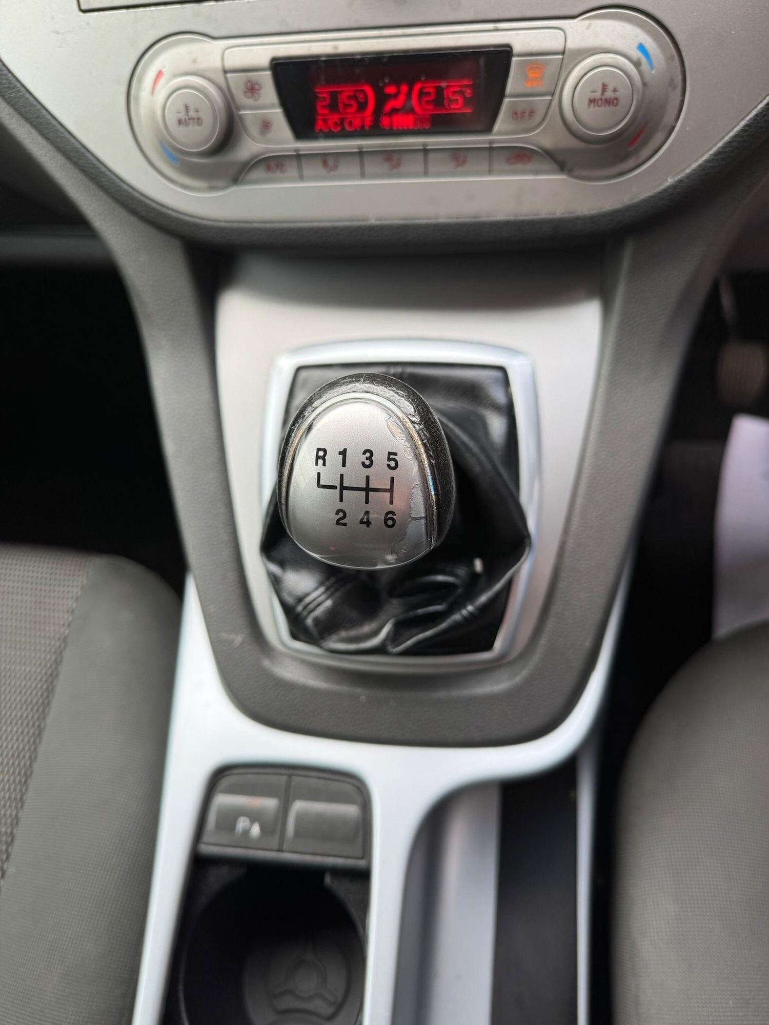Used Ford Kuga 2012 for sale - 76371021: Photo 23