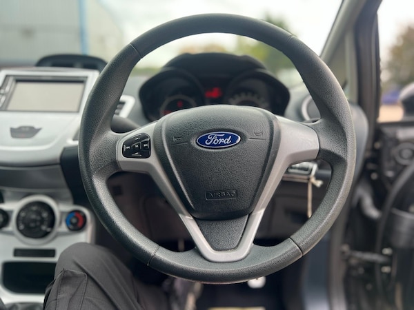 Used Ford Fiesta 2011 for sale - 76214178: Photo 20