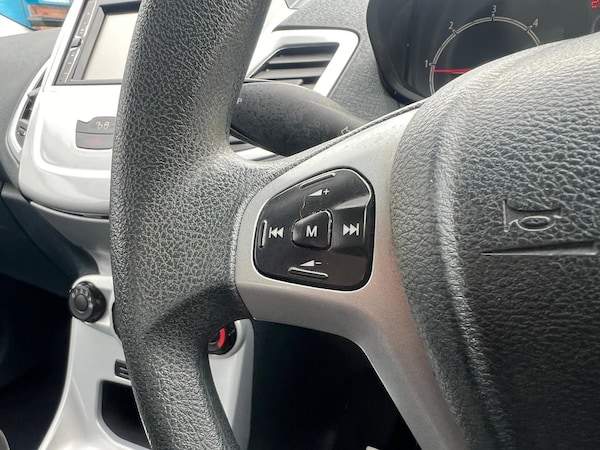 Used Ford Fiesta 2011 for sale - 76214178: Photo 21