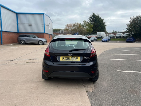 Used Ford Fiesta 2011 for sale - 76214178: Photo 2
