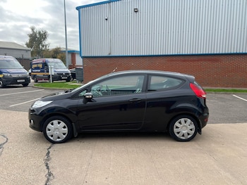 Used Ford Fiesta 2011 for sale - 76214178: Photo 3
