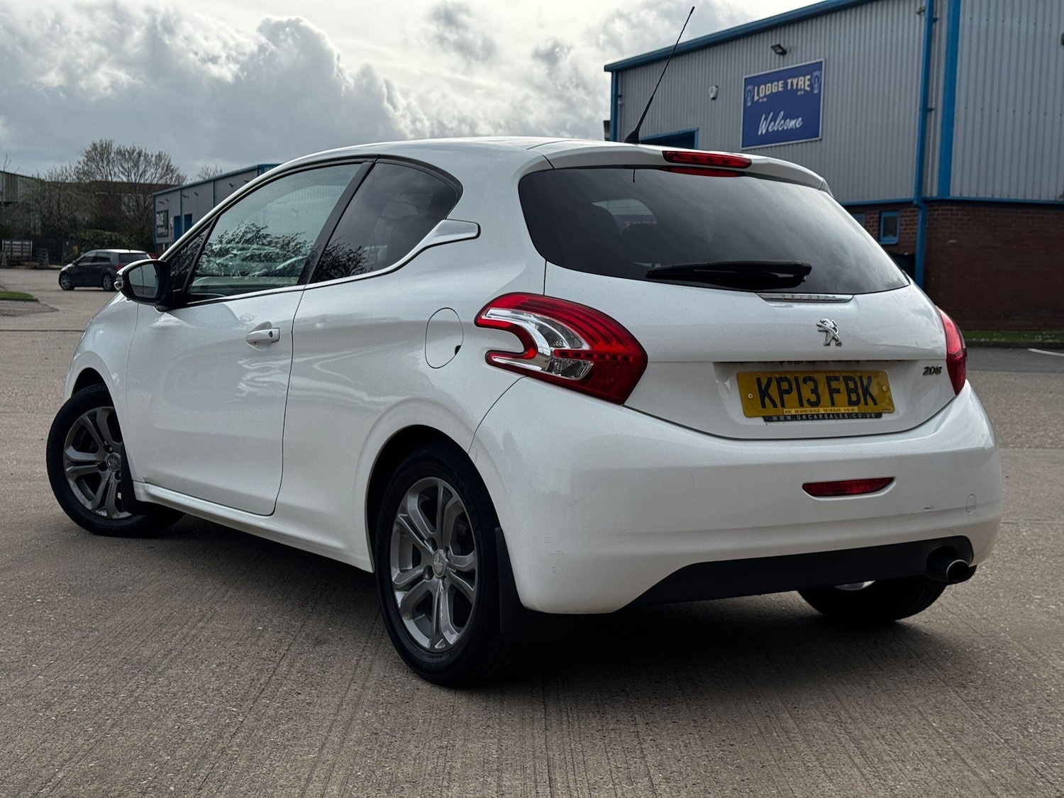 Used Peugeot 208 for sale - 78128207: Photo 12