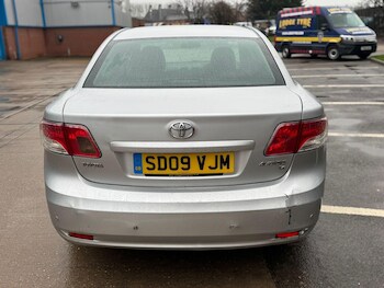 Used Toyota Avensis 2009 for sale - 79601442: Photo