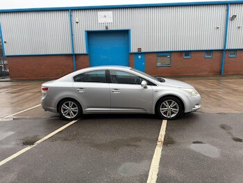 Used Toyota Avensis 2009 for sale - 79601442: Photo