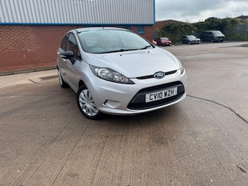 Used Ford Fiesta 2010 for sale - 78260249: Photo