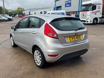 Used Ford Fiesta 2010 for sale - 78260249: Photo