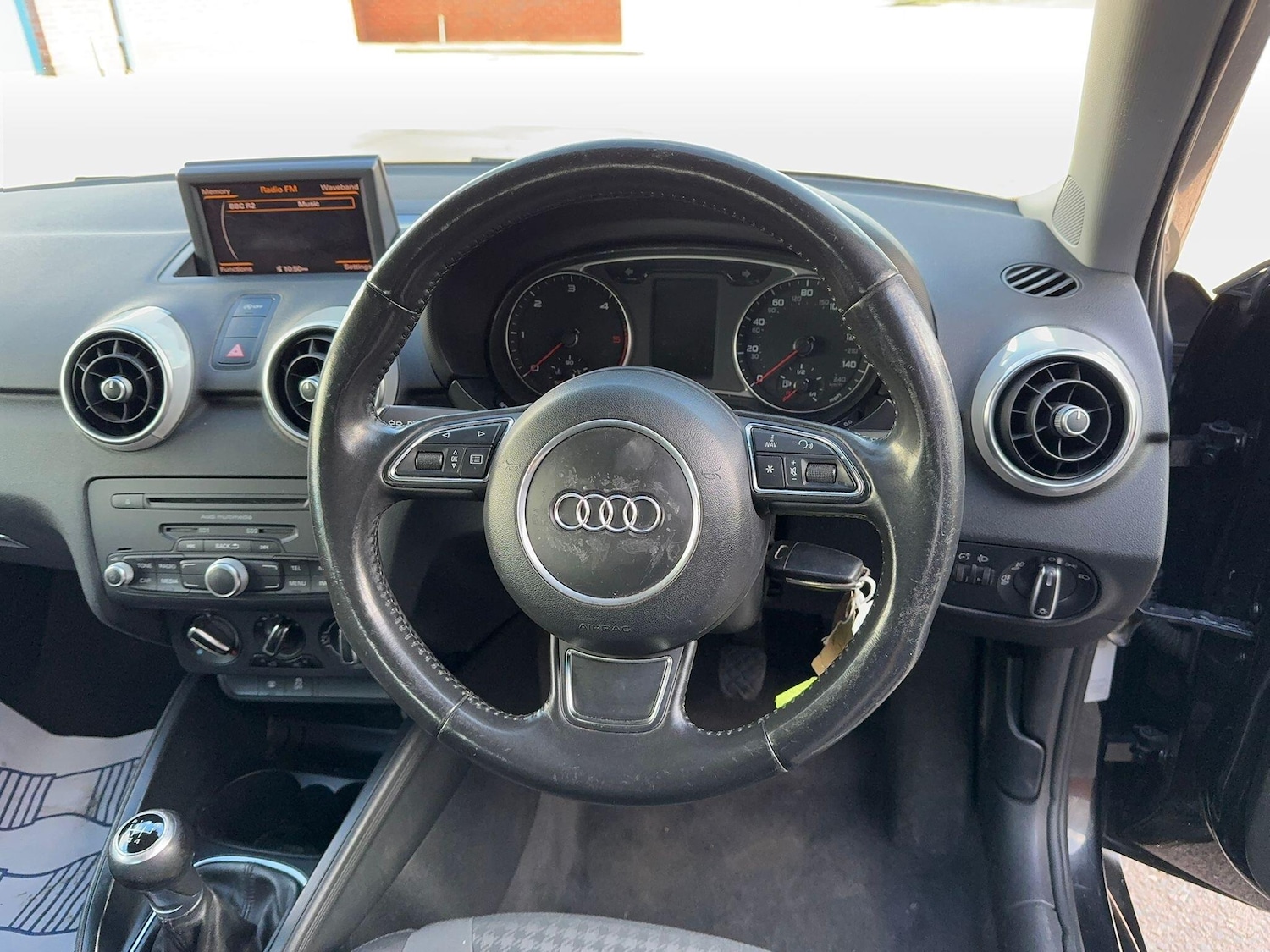 Used Audi A1 2011 for sale - 77637382: Photo 13