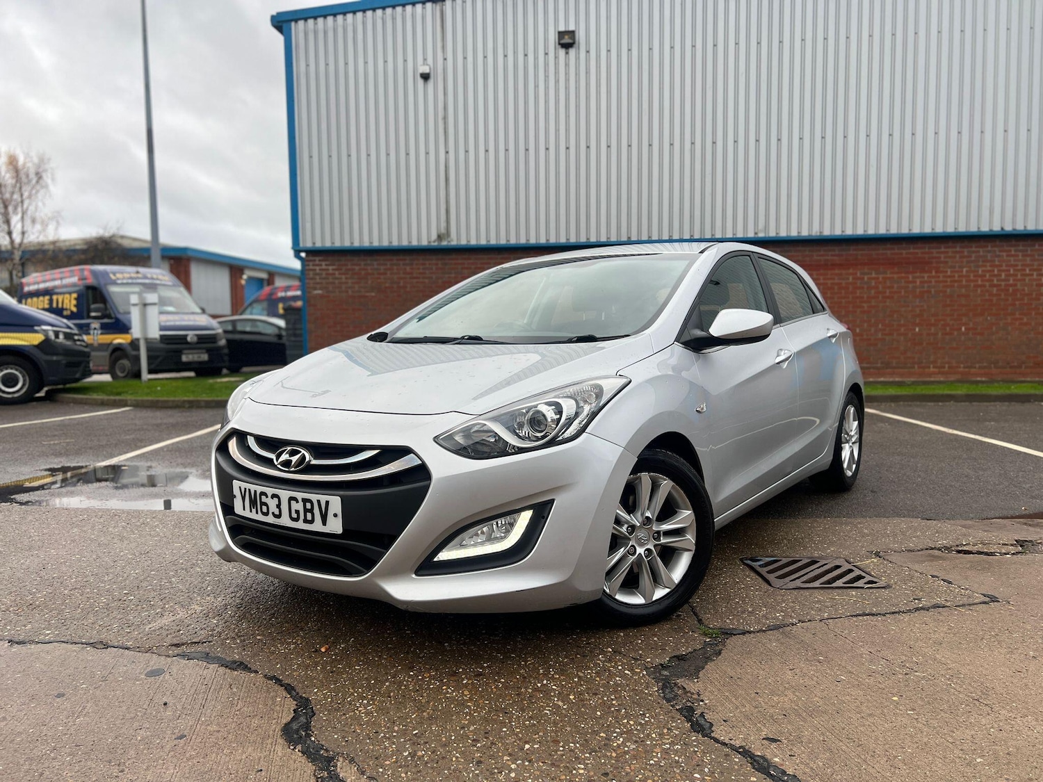 Used Hyundai i30 2014 for sale - 76457155: Photo 10