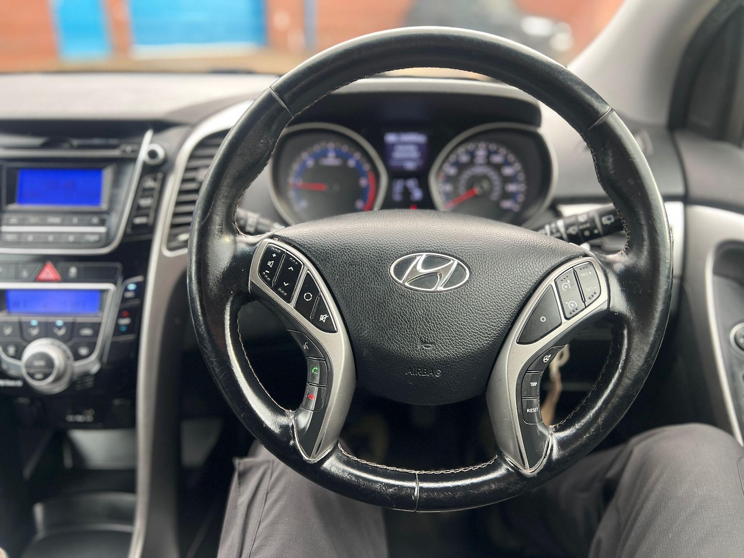 Used Hyundai i30 2014 for sale - 76457155: Photo 17