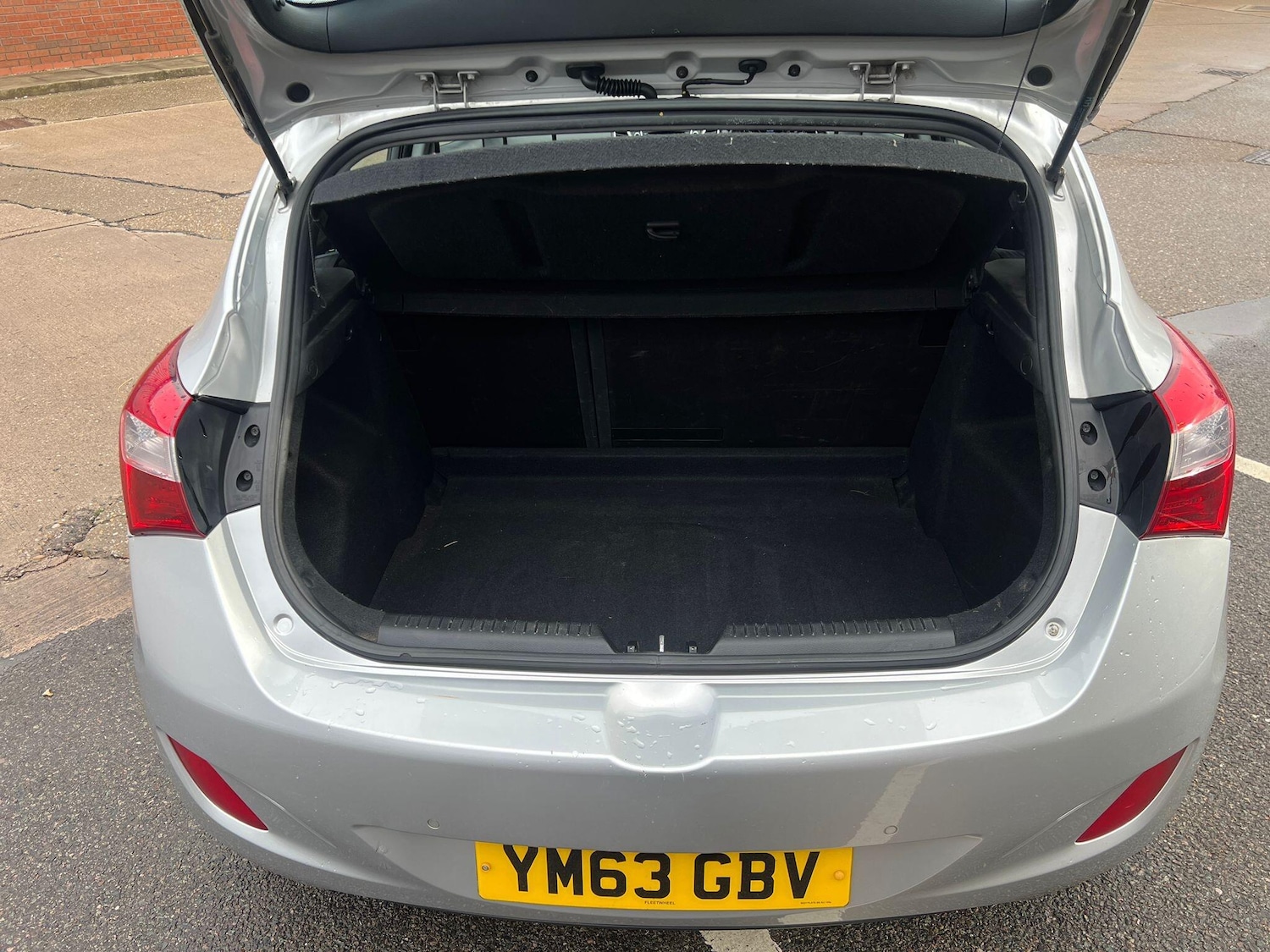 Used Hyundai i30 2014 for sale - 76457155: Photo 23