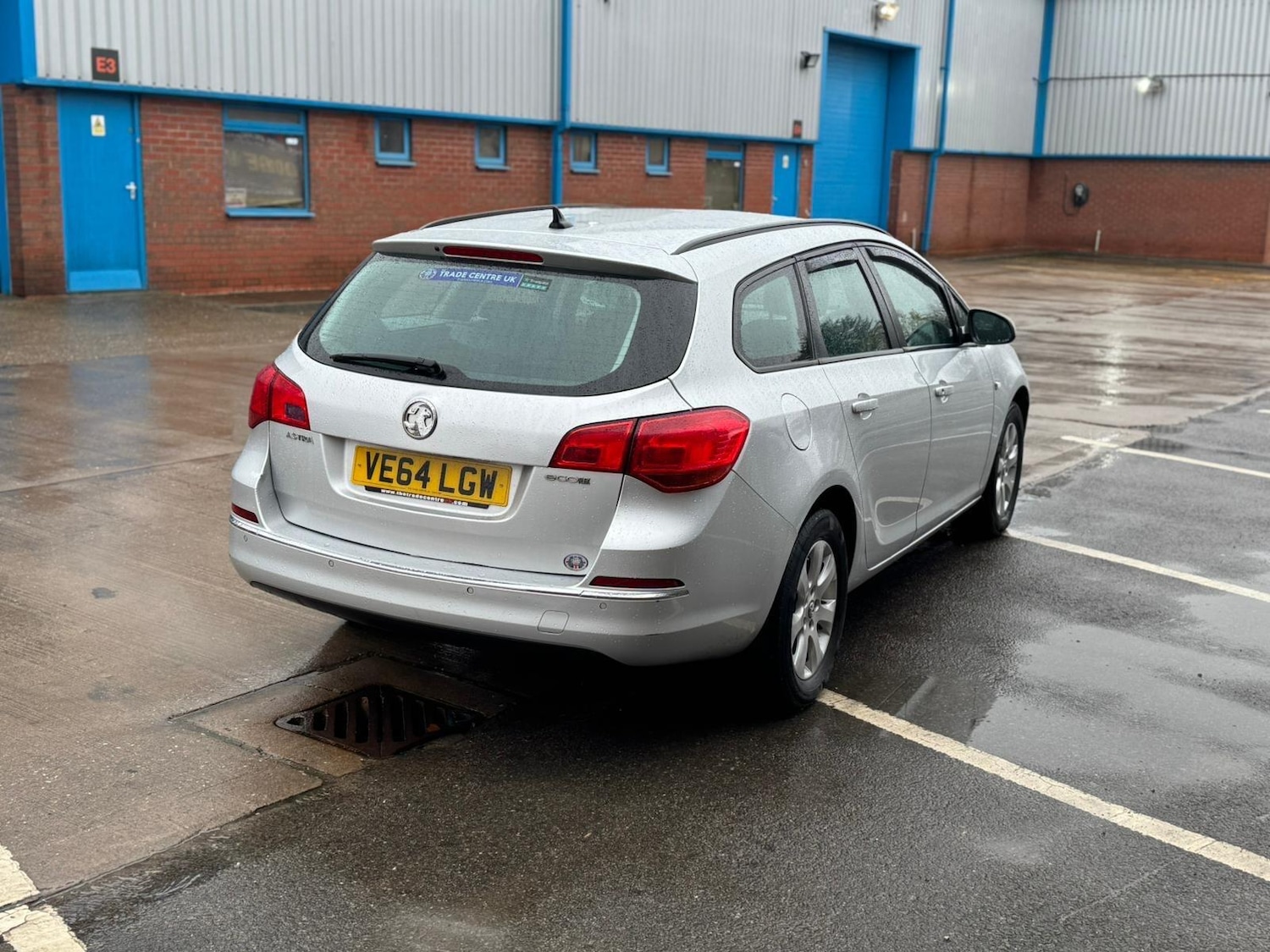 Used Vauxhall Astra 2015 for sale - 76753221: Photo 6