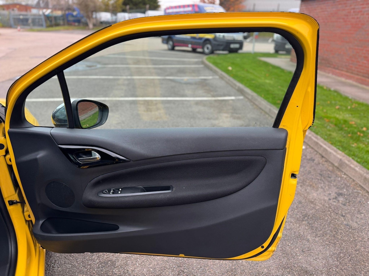 Used Citroen DS3 2015 for sale - 77882172: Photo 15