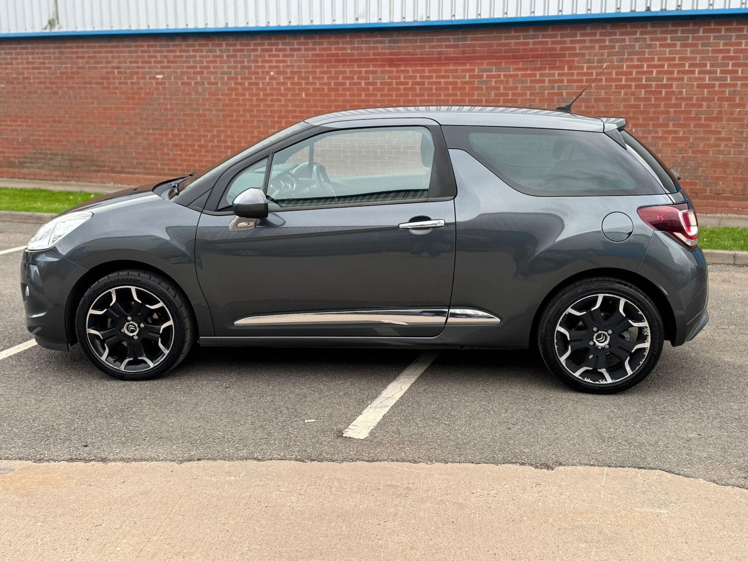 Used Citroen DS3 for sale - 76473456: Photo 4