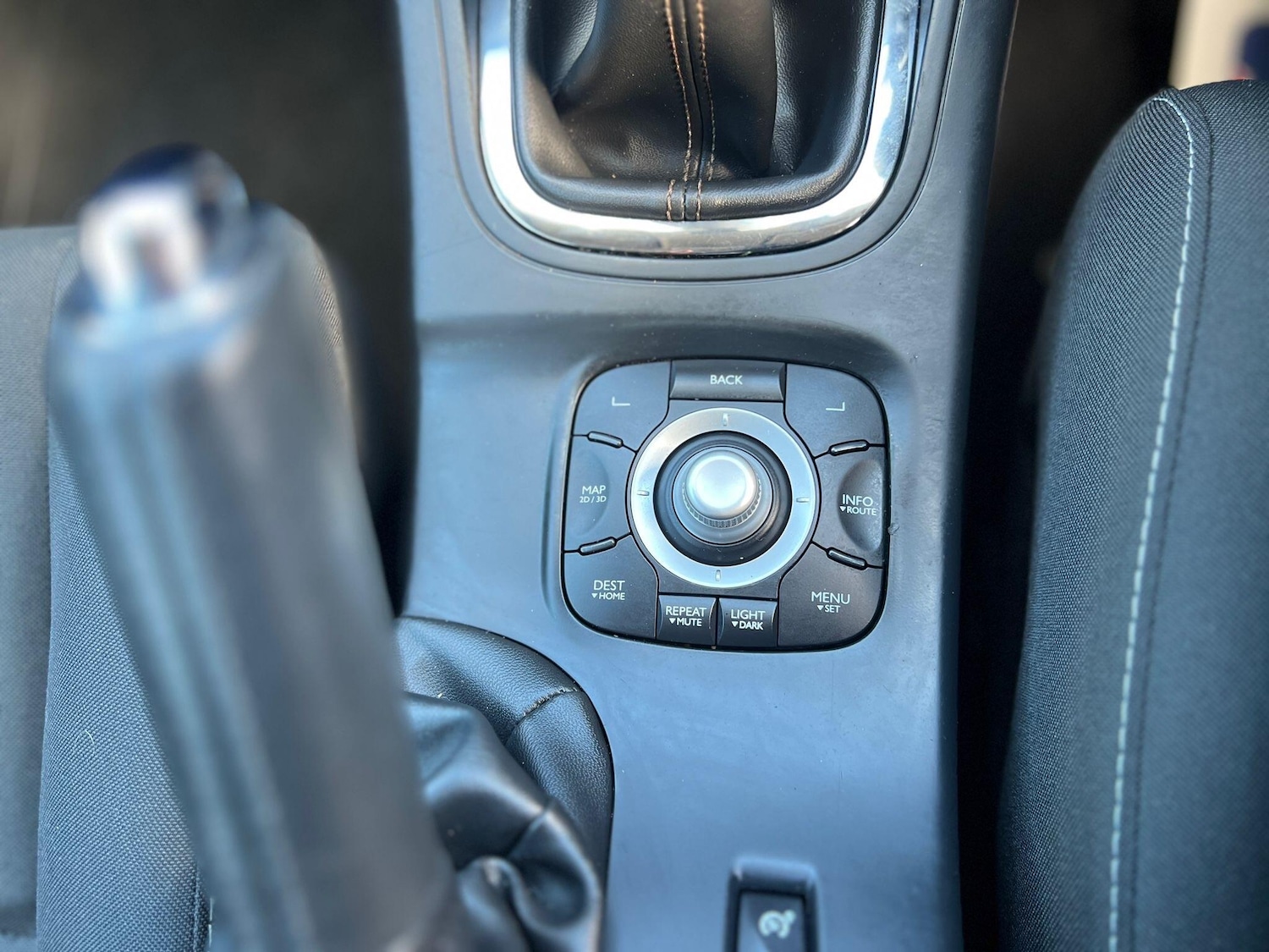 Used Renault Megane 2012 for sale - 76073169: Photo 13