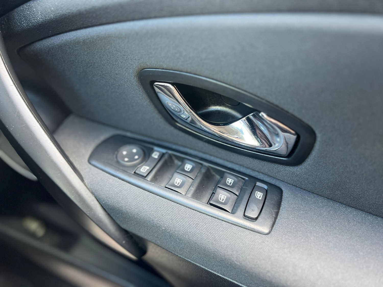 Used Renault Megane 2012 for sale - 76073169: Photo 16