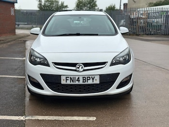 Used Vauxhall Astra 2014 for sale - 75658849: Photo