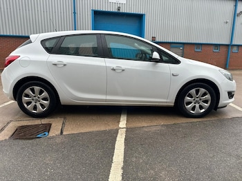 Used Vauxhall Astra 2014 for sale - 75658849: Photo