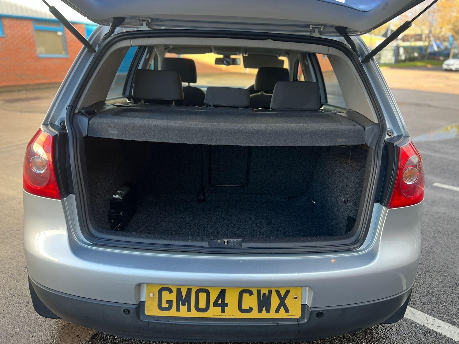 Used Volkswagen Golf 2004 for sale - 76371405: Photo 23