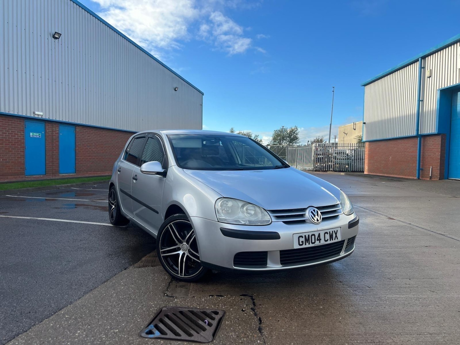 Used Volkswagen Golf 2004 for sale - 76371405: Photo 6