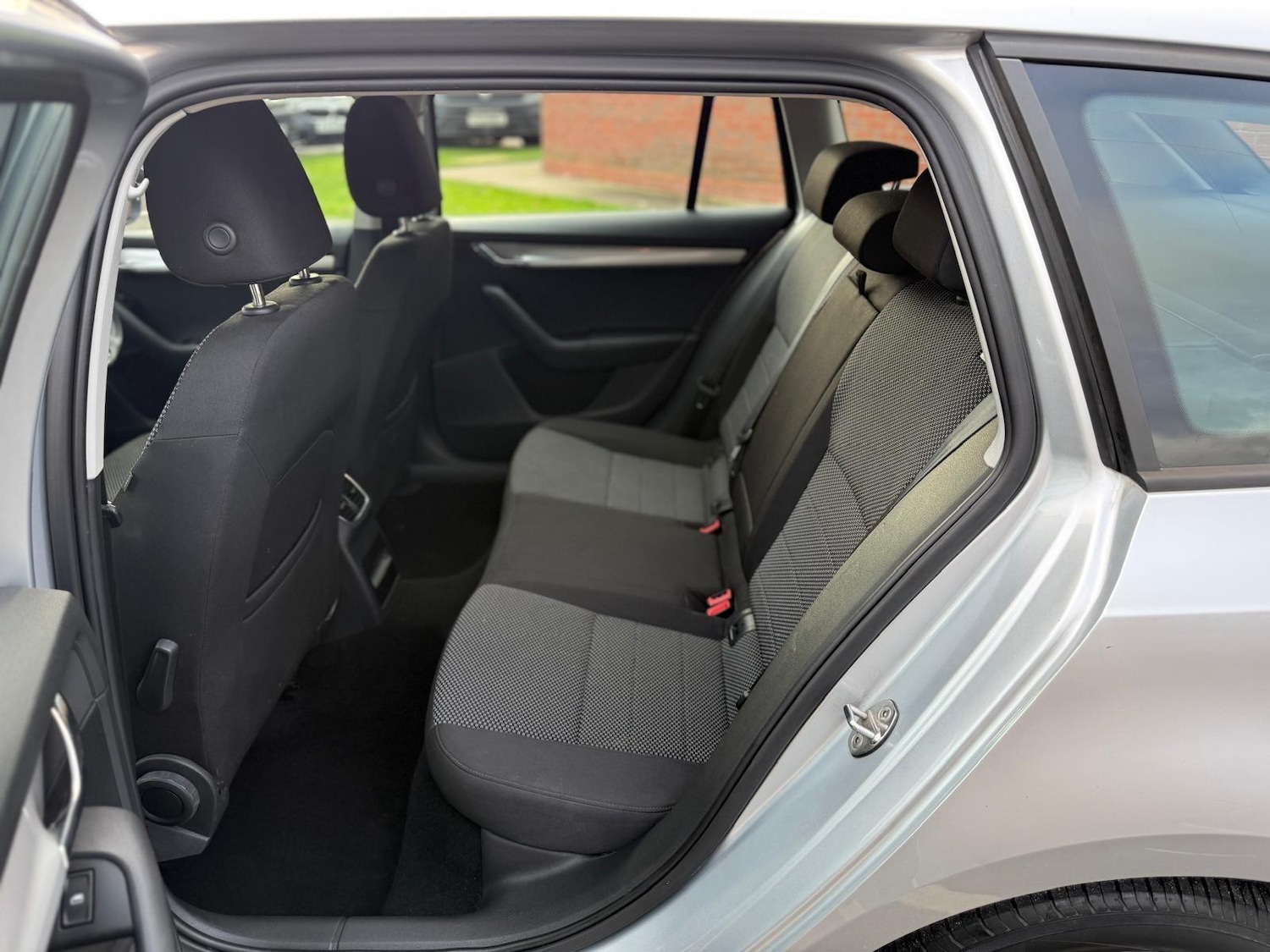 Used Skoda Octavia 2015 for sale - 76457168: Photo 14