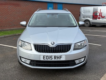 Used Skoda Octavia 2015 for sale - 76457168: Photo
