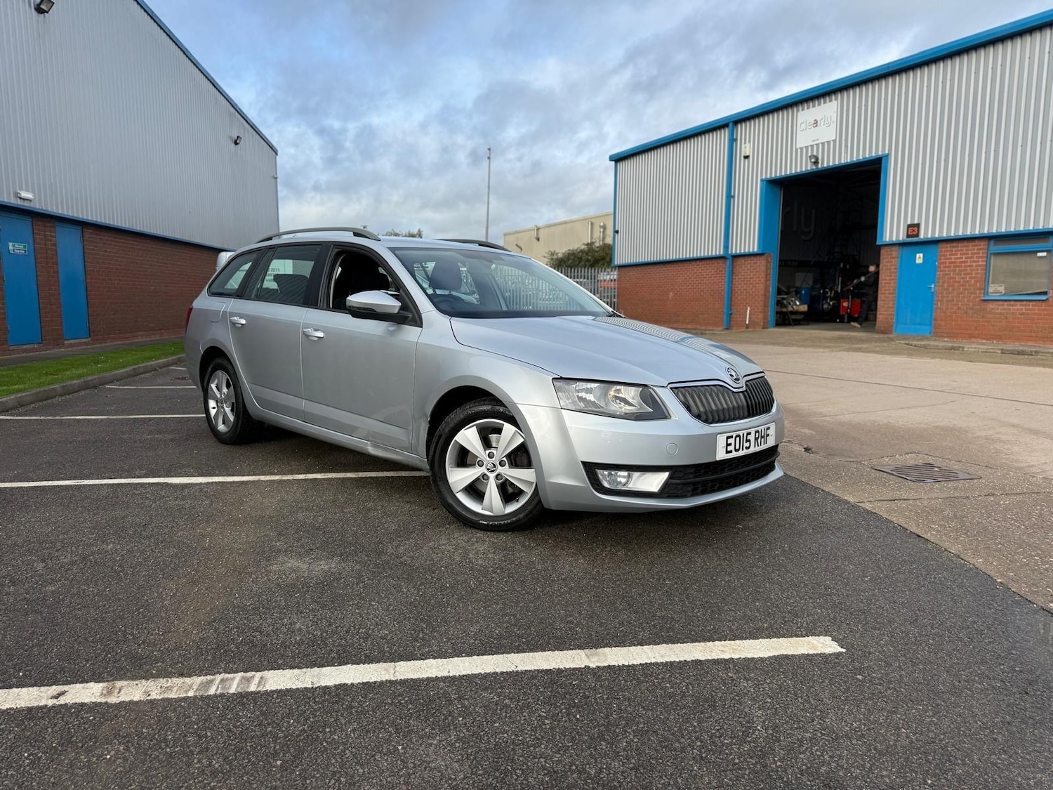 Used Skoda Octavia 2015 for sale - 76457168: Photo 5