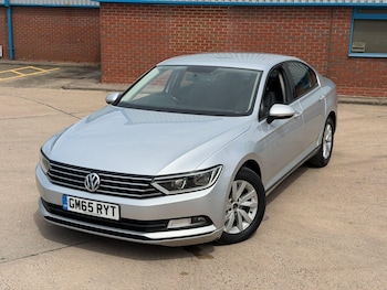 Used Volkswagen Passat 2015 for sale - 79601479: Photo